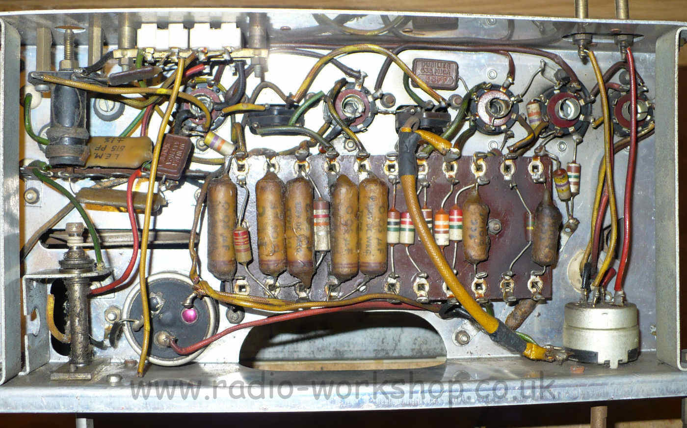 Underside of a Bush DAC90A radio chassis