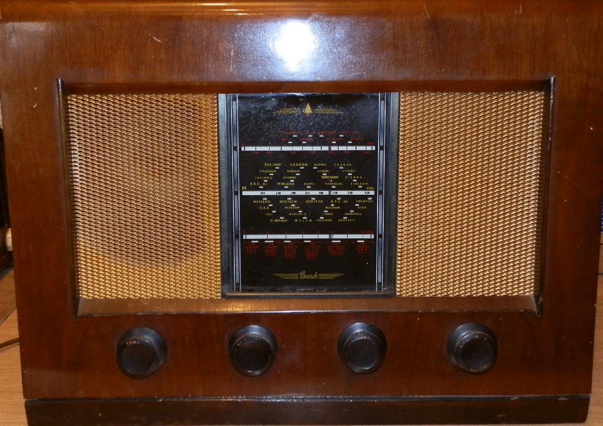Bush AC11 vintage valve radio