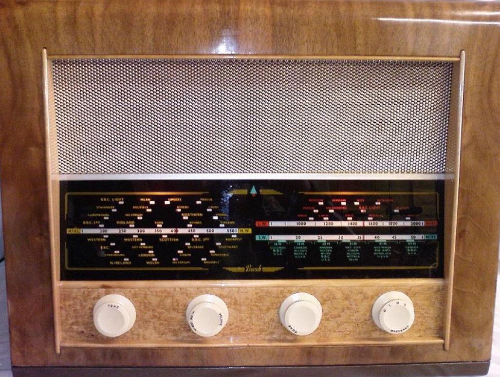 Bush AC34 vintage valve radio