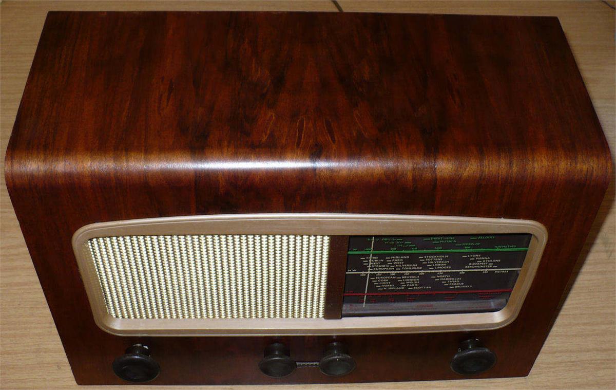 Cossor 500 vintage valve radio