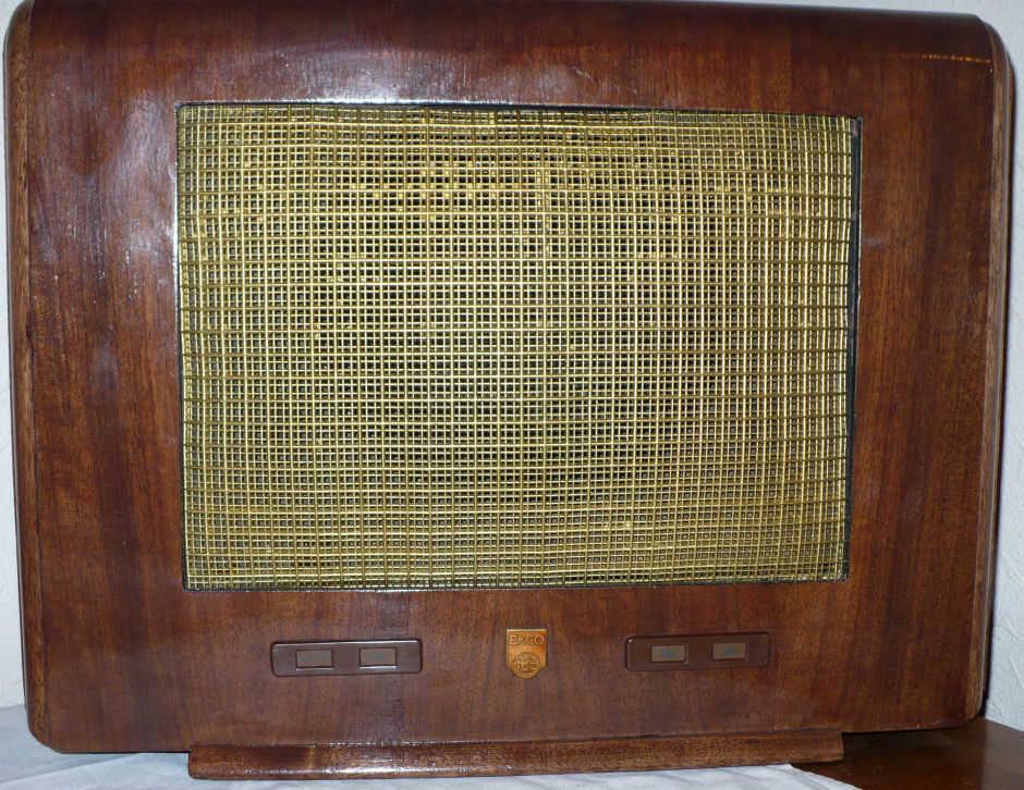 Ekco A110 vintage valve radio