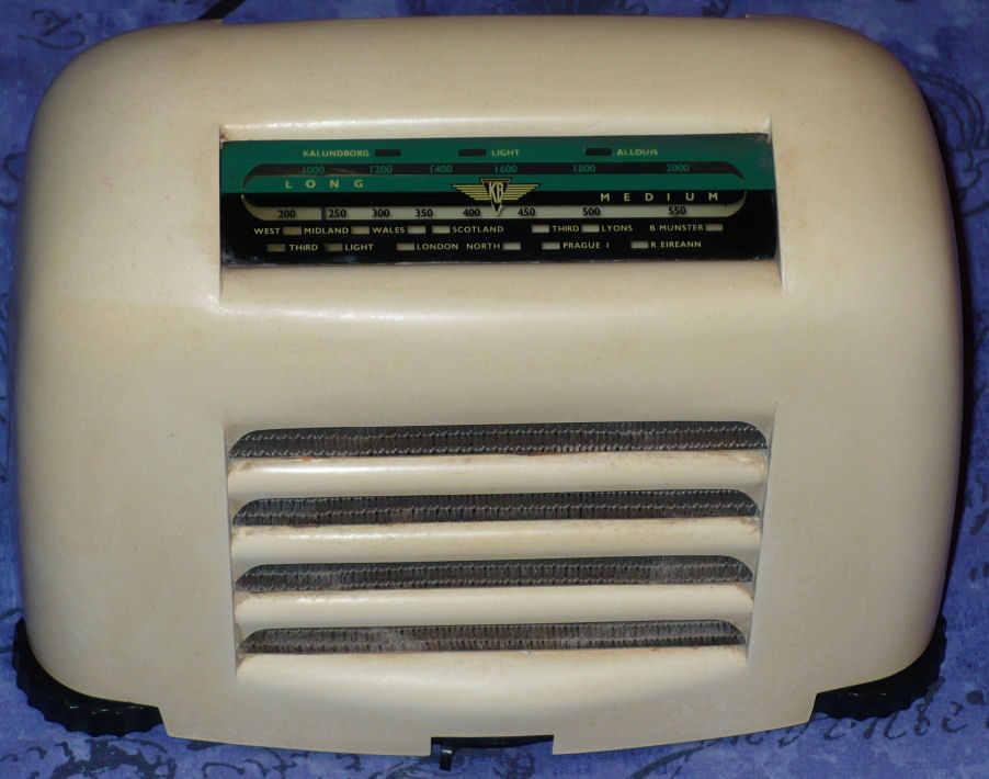 KB FB10 vintage valve radio