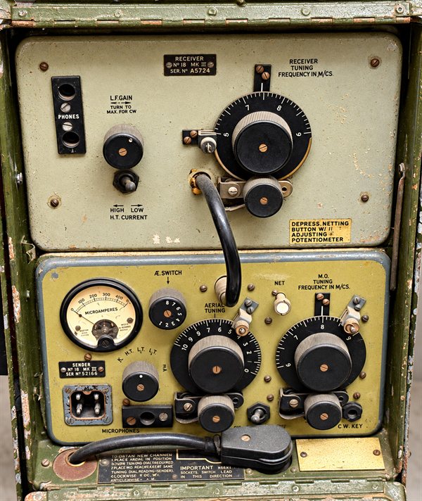 Wireless Set No 18 receiver and sender